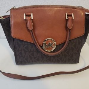 Mk purse
